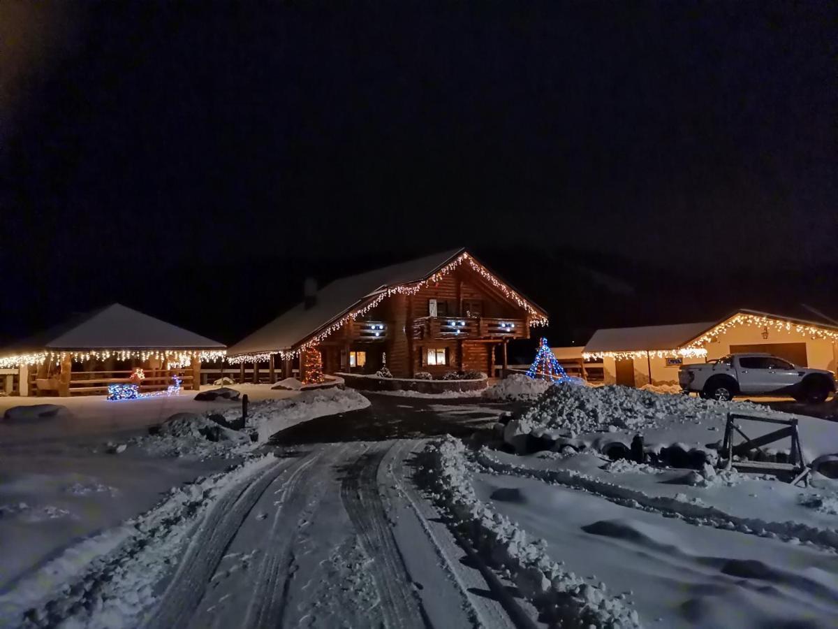 Casa De Poveste Sucevita Bagian luar foto