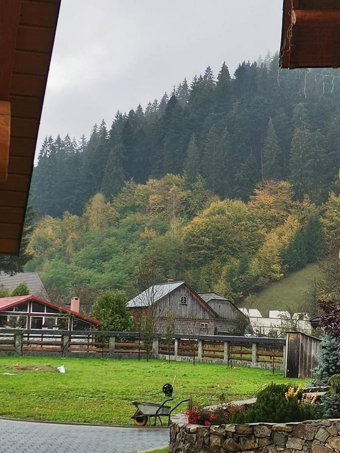 Casa De Poveste Sucevita Bagian luar foto