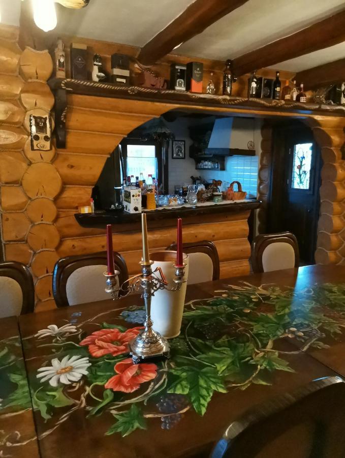 Casa De Poveste Sucevita Bagian luar foto